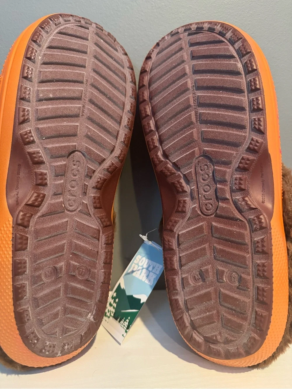 CROCS South Park Orange Faux-Fur Lined Clog Mules with Charms